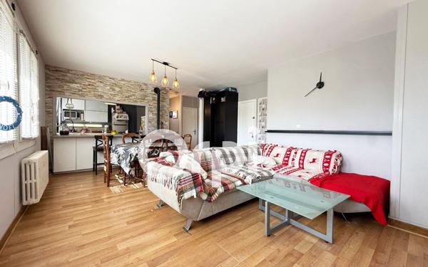 Maison à vendre    5 pièces • 111 m2 Soissons