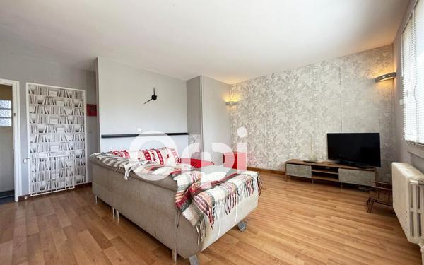 Maison à vendre    5 pièces • 111 m2 Soissons