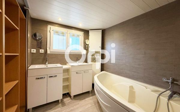 Maison à vendre    5 pièces • 111 m2 Soissons