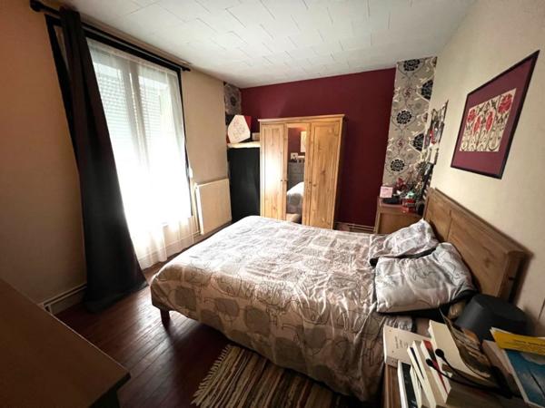 Maison 4 pièce(s) 3 chambre(s) 101 m²