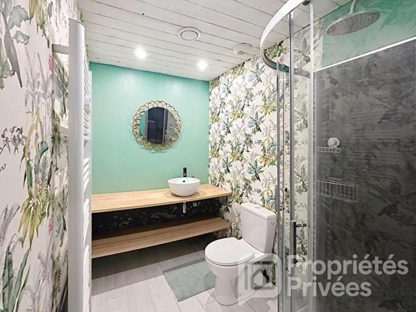 Maison de caractère pierres et bois 145 m²