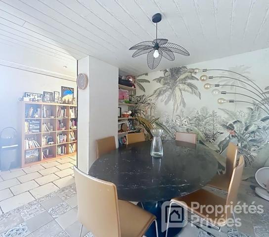 Maison de caractère pierres et bois 145 m²