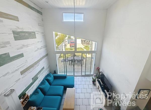 Maison de caractère pierres et bois 145 m²