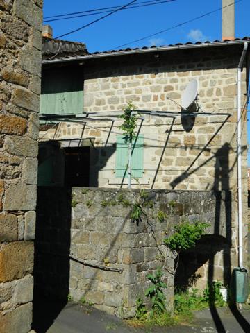 Maison de hameau, 1 mitoyenneté, belle terrasse