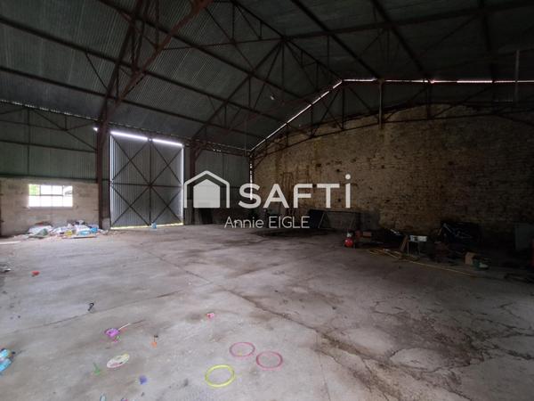 Ancienne ferme à conforter avec grange 240 m2