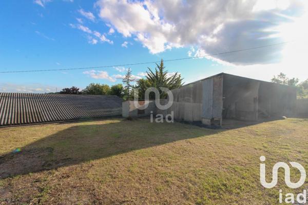 Parking à vendre 120 m² Saint-Victor-et-Melvieu