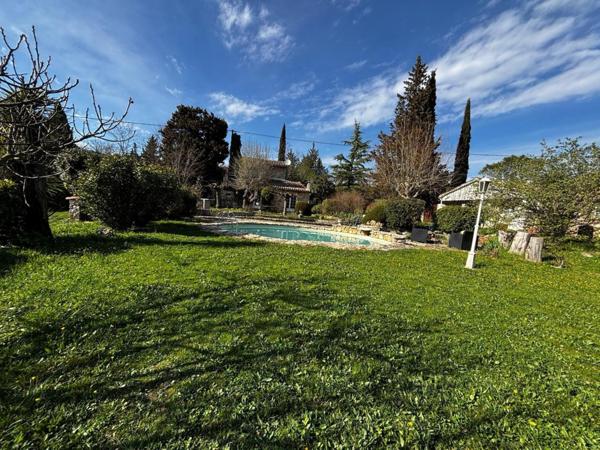 magnifique bastide du XIVème siècle