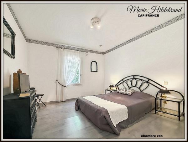 Maison d'architecte de caractère – 285 m² habitables – Vue dominante – Piscine – Grand garage