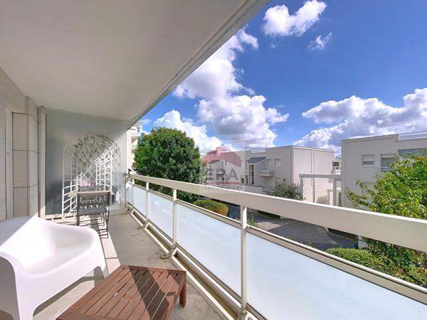 Appartement Suresnes 4 pièce(s) 110 m2