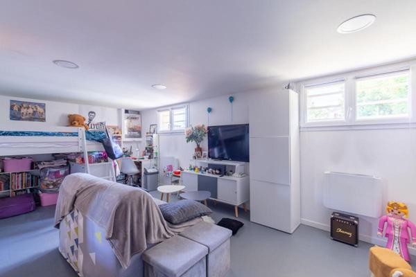 Exclusivité Propriétés-Privées - Maison familiale en milieu pavilloniare