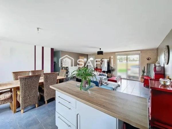 Pavillon économe classe A, plain-pied, 3 chambres, 1 bureau, 1 garage