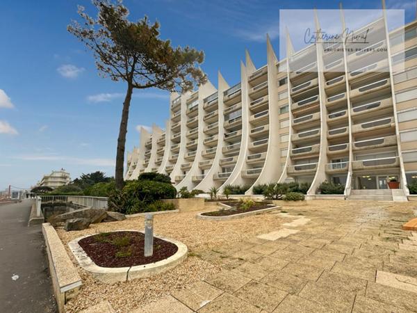 Studio  vue mer avec place de parking couverte  La Baule Escoublac
