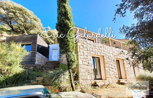 Maison d’architecte bioclimatique 5 pièces — 135 m² — Sainte Lucie de Tallano (20)