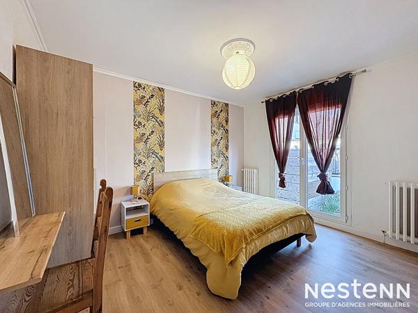 a vendre proche Angers Maison esprit loft d'environ 230m², 6 chambres