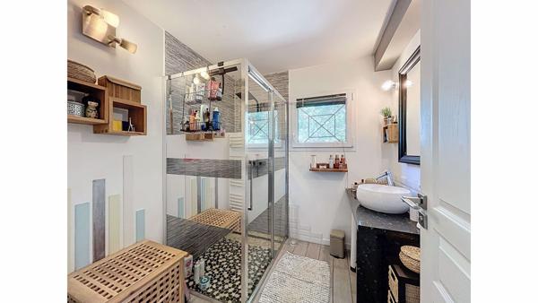 Trets - Maison T5 de163 m2 sur 4270 m² de parcelle