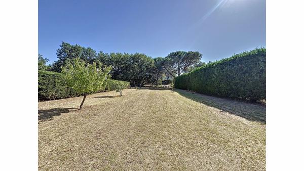 Trets - Maison T5 de163 m2 sur 4270 m² de parcelle