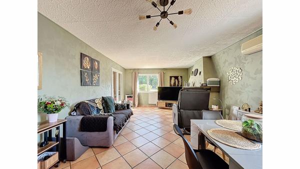 Trets - Maison T5 de163 m2 sur 4270 m² de parcelle