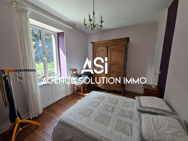 Maison bourgeoise de 176m² à Javron les Chapelles