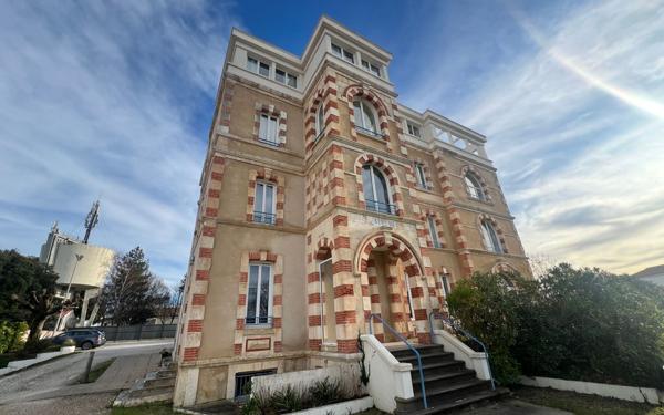 Appartement à vendre    1 pièce •  Saint-Georges-de-Didonne