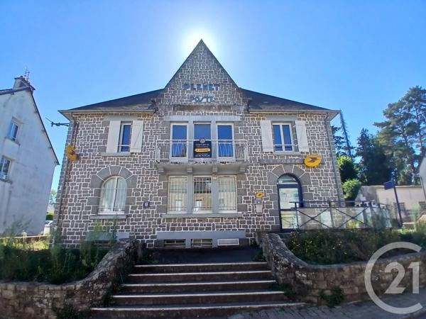 Immeuble à vendre  412,07 m 2   LES MOULINS  - 22