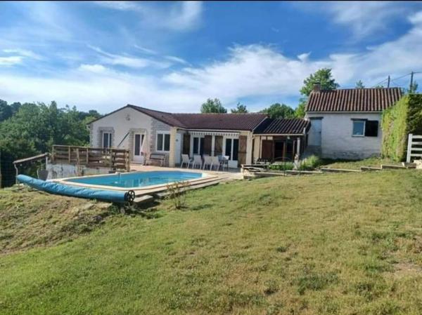 Maison Coux Et Bigaroque Mouzens 6 pièce(s) 163 m2