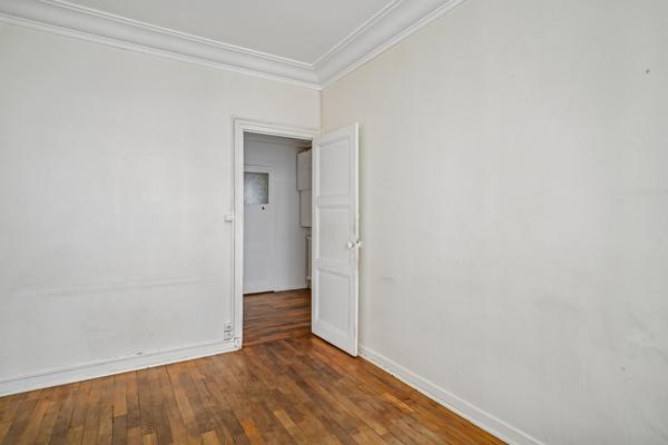 LYON 2eme - Un appartement T2 de 51m2, balcon sur cour.