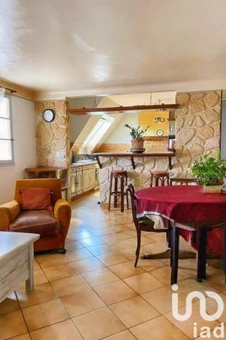 Maison traditionnelle 7 pièces de 175 m² à Itteville (91760)