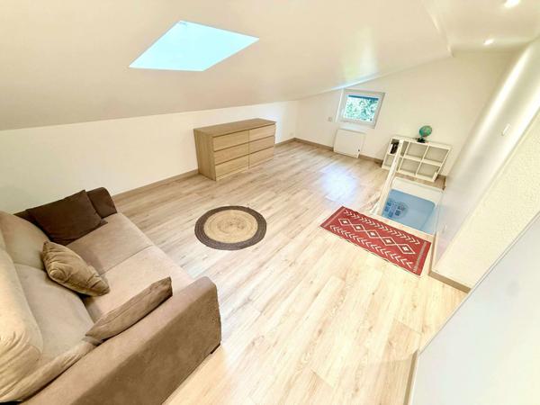 Villa T6 + studio indépendant  + de 200 m² habitables  Bompas