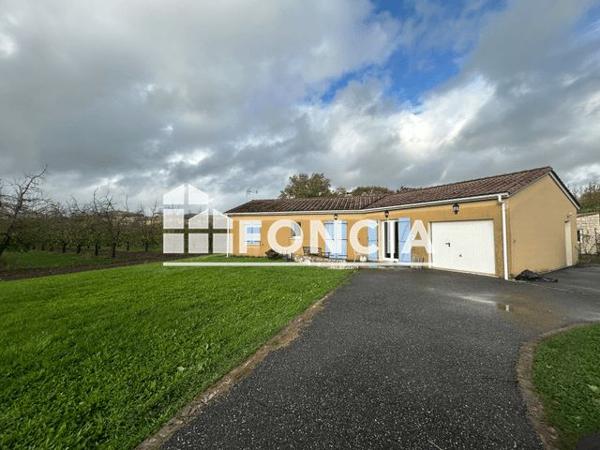 Location Maison 4 pièces 104 m² - LIEU DIT CAUSSINES St Etienne De Fougeres 47380