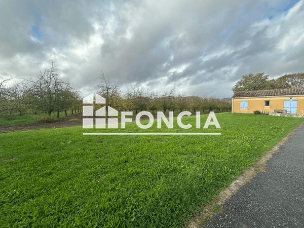 Location Maison 4 pièces 104 m² - LIEU DIT CAUSSINES St Etienne De Fougeres 47380