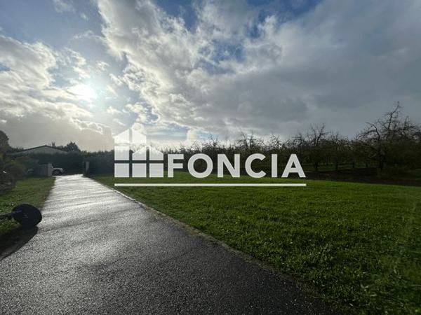 Location Maison 4 pièces 104 m² - LIEU DIT CAUSSINES St Etienne De Fougeres 47380