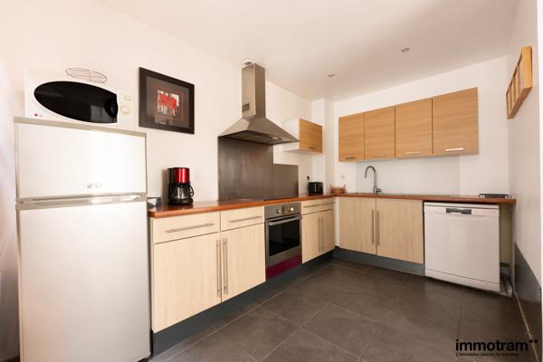 Vente Appartement 87m2 - 2 chambre(s) - Lille, • Réf. VA27081