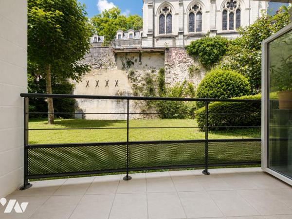 TOURS PAUL BERT – Rue Losserand | T4 de 84 m² avec ascenseur, garage, parking, cave et deux balcons
