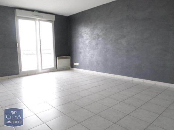 Appartement à louer 2 pièces 47.6m²