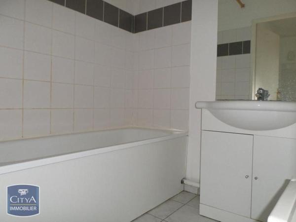 Appartement à louer 2 pièces 47.6m²