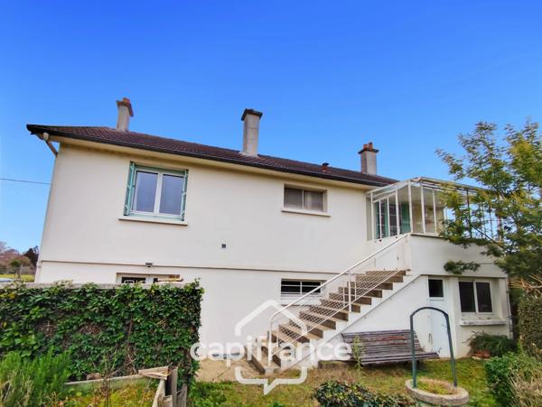 Maison à vendre 4 pièces BESSE SUR BRAYE (72) - terrain 2816 m² -