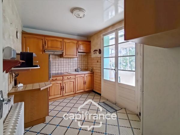 Maison à vendre 4 pièces BESSE SUR BRAYE (72) - terrain 2816 m² -