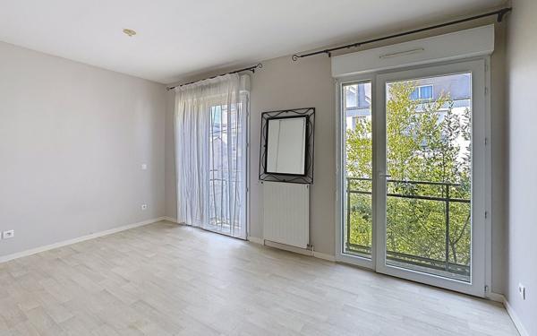 Appartement à vendre    4 pièces • 137,85 m2 Tours