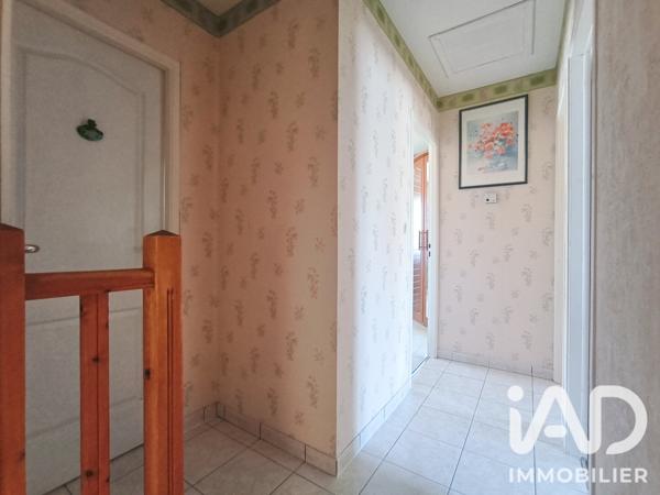 Maison à vendre 4 pièces 99 m² Montamisé