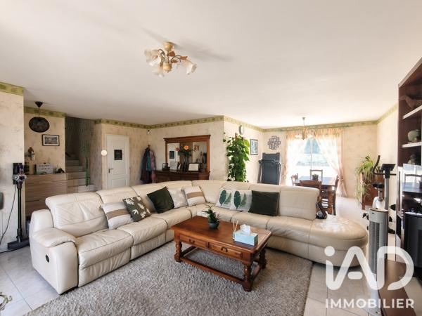 Maison à vendre 4 pièces 99 m² Montamisé