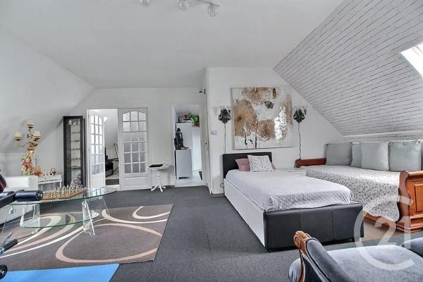 Maison à vendre  9 pièces - 247,83 m2 AULNAY SOUS BOIS - 93