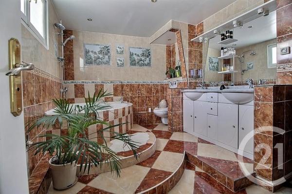 Maison à vendre  9 pièces - 247,83 m2 AULNAY SOUS BOIS - 93