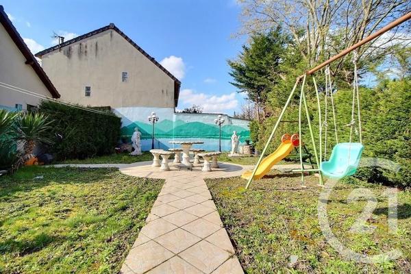 Maison à vendre  9 pièces - 247,83 m2 AULNAY SOUS BOIS - 93