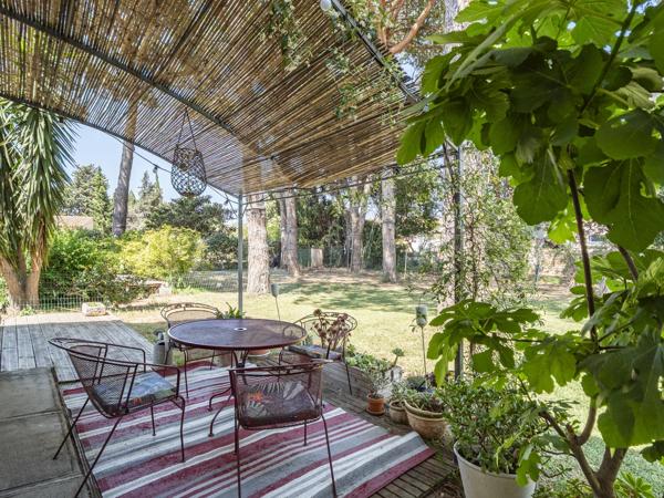 MAISON DE CARACTERE, 4 FACES, AVEC JARDIN ARBORE ET PISCINE, PERPIGNAN EST