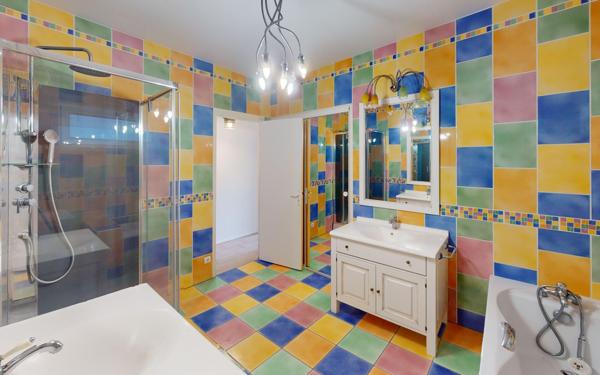 Maison à louer    6 pièces •  Saint-Étienne