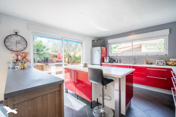 Maison à vendre |  Léon |  6 pièces | 160 m²