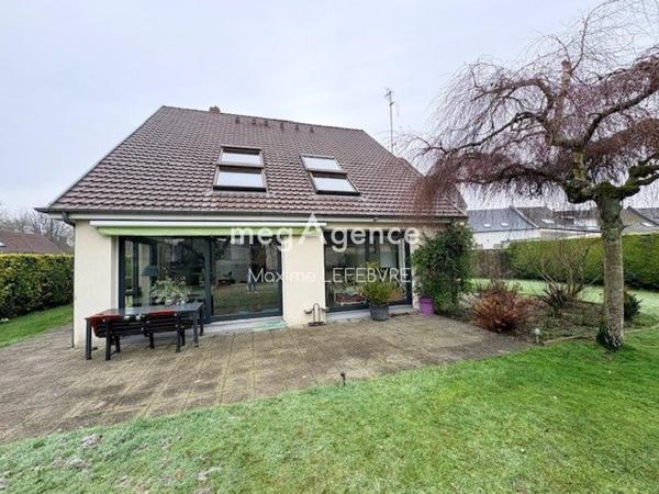 Maison à DOULLENS, 80600 - 5 pièces 194m²
