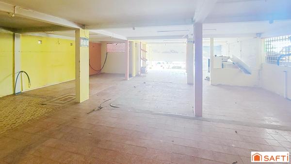 ENSEMBLE IMMOBILIER TARTANE VUE MER