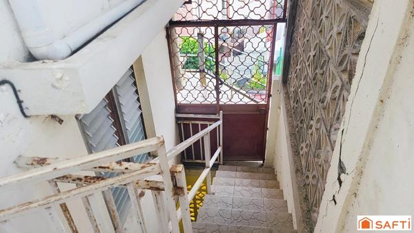 ENSEMBLE IMMOBILIER TARTANE VUE MER
