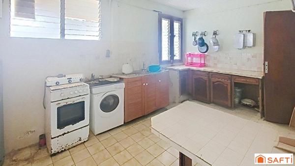 ENSEMBLE IMMOBILIER TARTANE VUE MER